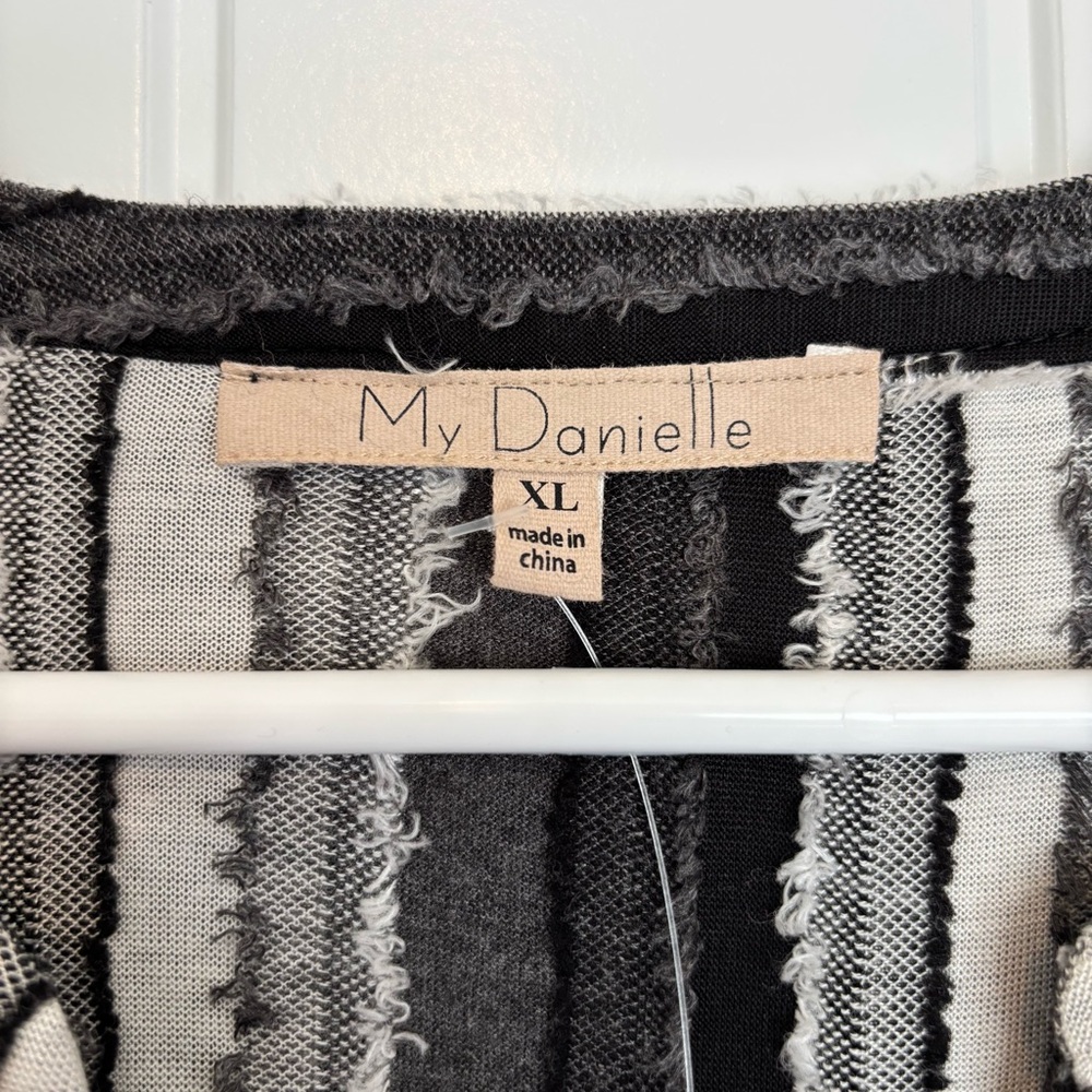 My Danielle Striped Black and White Textured Dress Size XL NWT - Picture 5 of 7